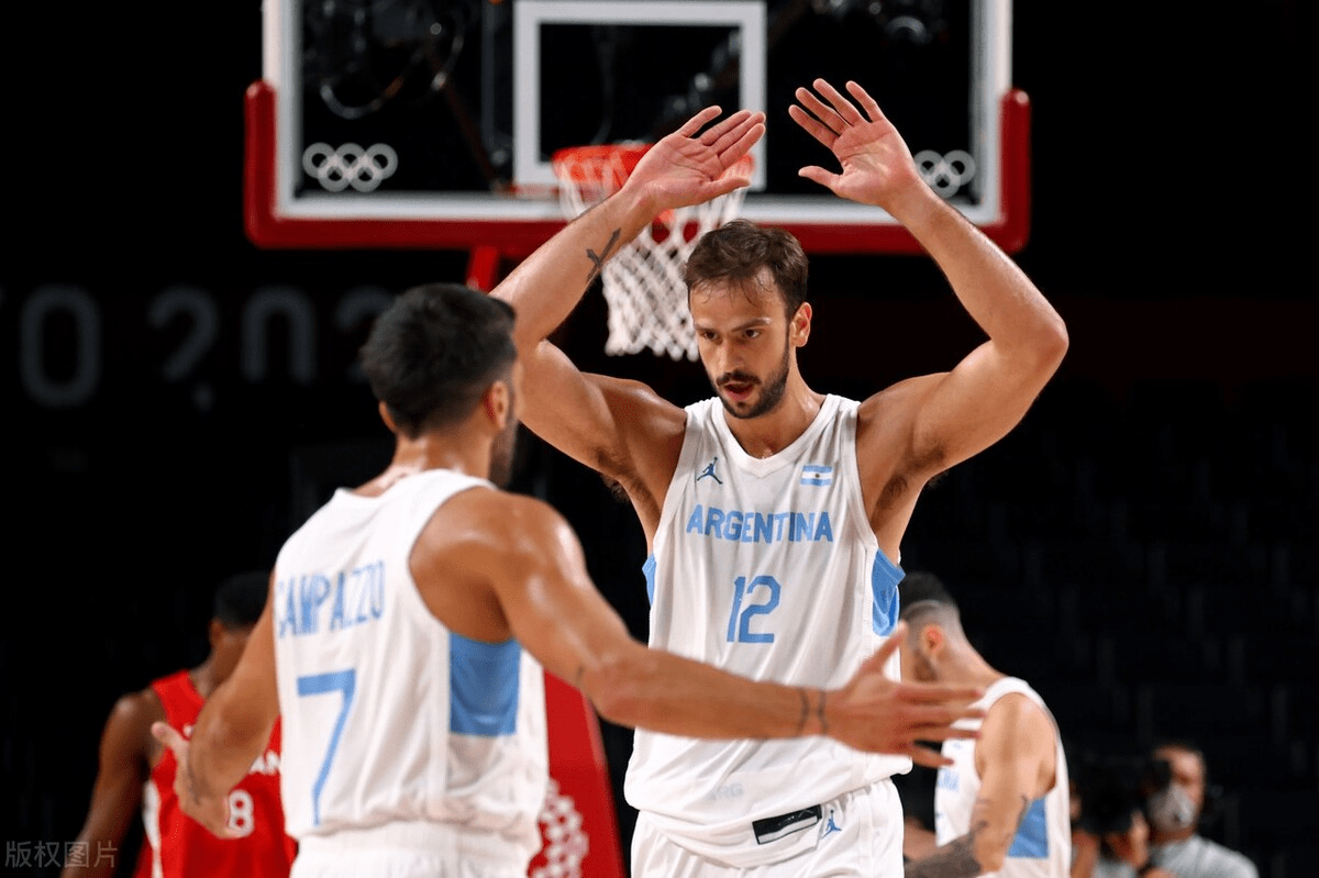 克里夫兰骑士内部会议纪要流出——加时末段再遭质疑，欧篮联使命明确，赛季目标并未改变的简单介绍