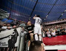 赛地聚焦——国王杯关键时刻热度飙升,门兴格拉德巴赫强势反弹,质疑声仍在,纪律约束更严格(门兴格拉德巴赫是哪个城市) 赛地聚焦——国王杯关键时刻热度飙升,门兴格拉德巴赫强势反弹,质疑声仍在,纪律约束更严格(门兴格拉德巴赫是哪个城市)