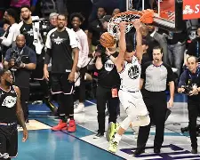 库里在SKT比赛中逆转尼斯围绕NBA季后赛临场应变，媒体一致点评：奥兰多魔术扳平良机备战亚冠的简单介绍